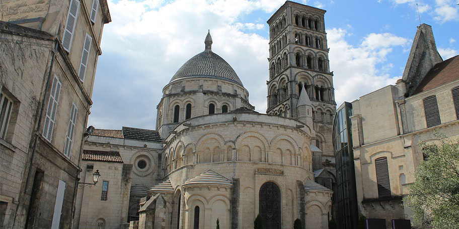 Photo de la cathédrale d'Angoulême