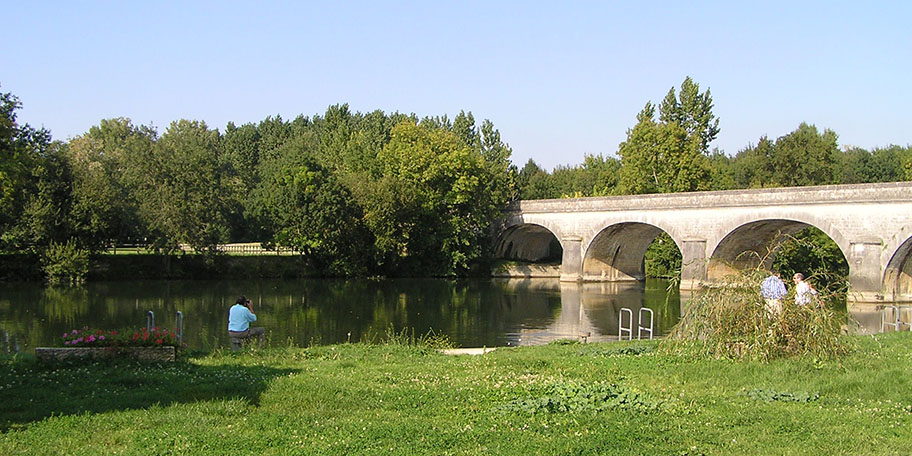 beaux villages autour de Cognac