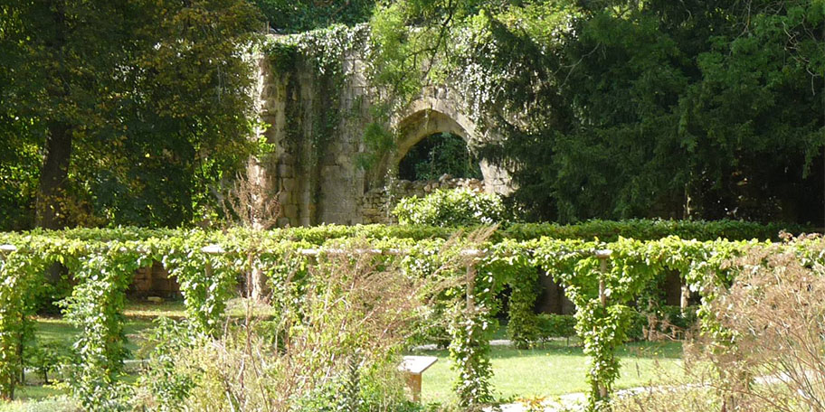 Abbaye de Nanteuil