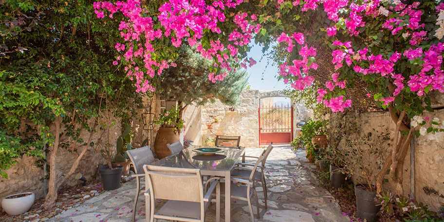  My home in Crete sur Green acres