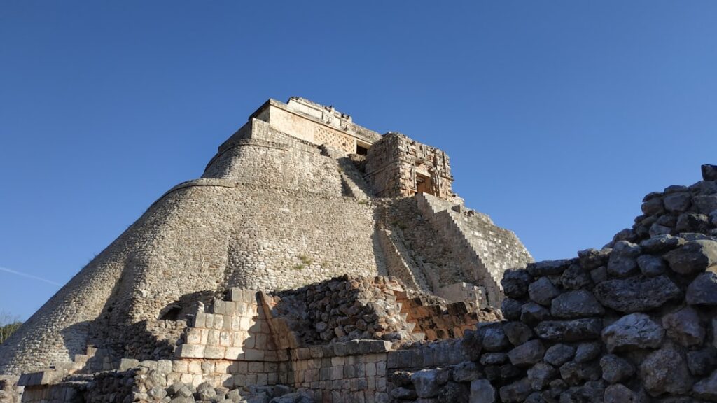 Aan het strand wonen of landinwaarts? Waar u op moet letten bij de locatiekeuze in Mexico