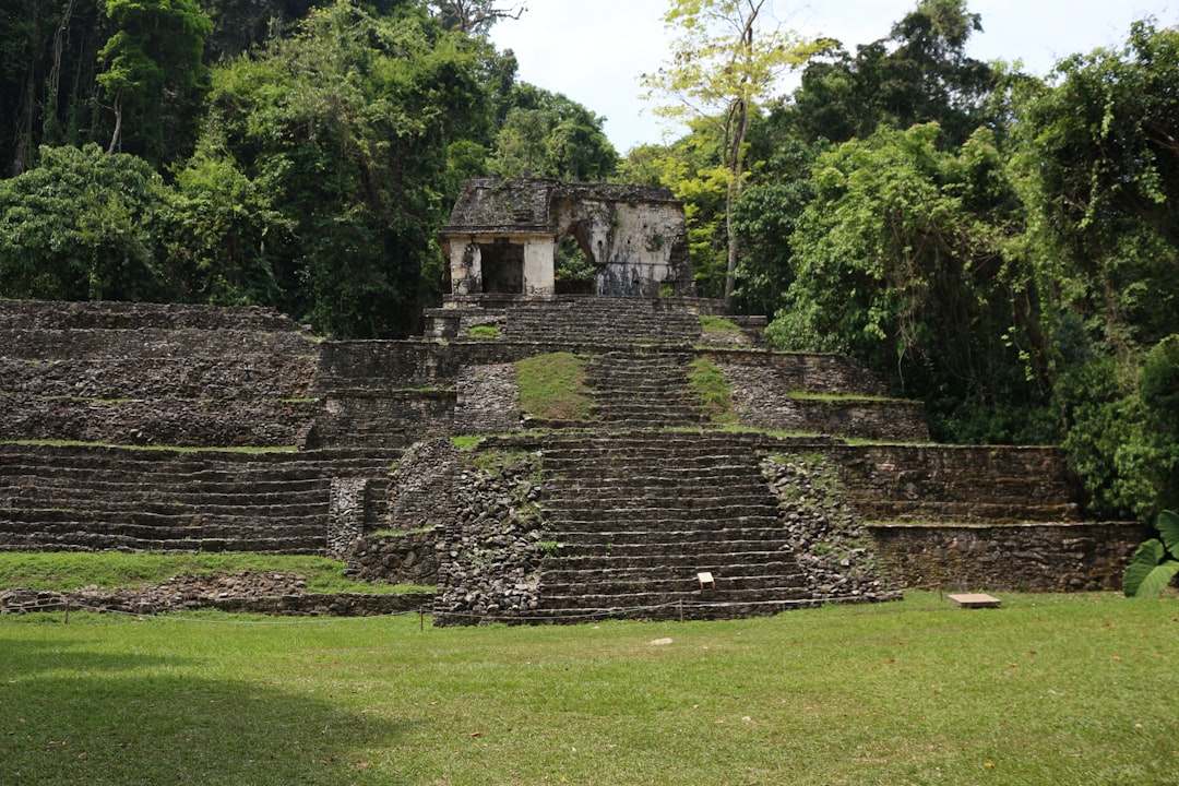 Bouwgrond kopen en huis laten bouwen in Mexico: wat komt erbij kijken?