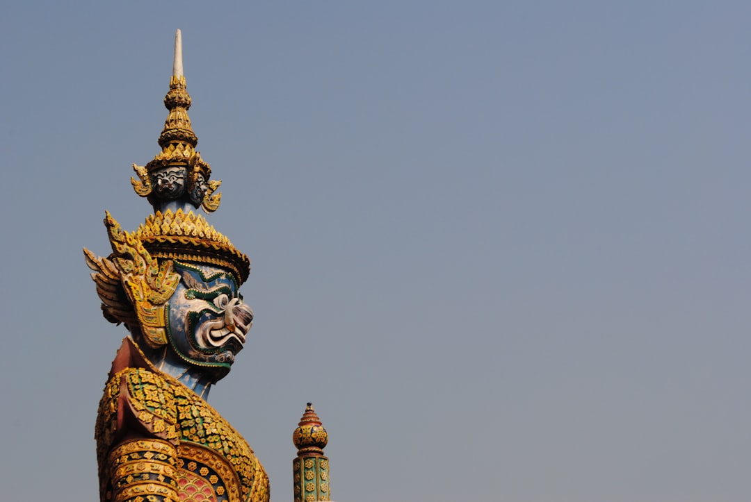 Bringing pets to Thailand: regulations and how to prepare