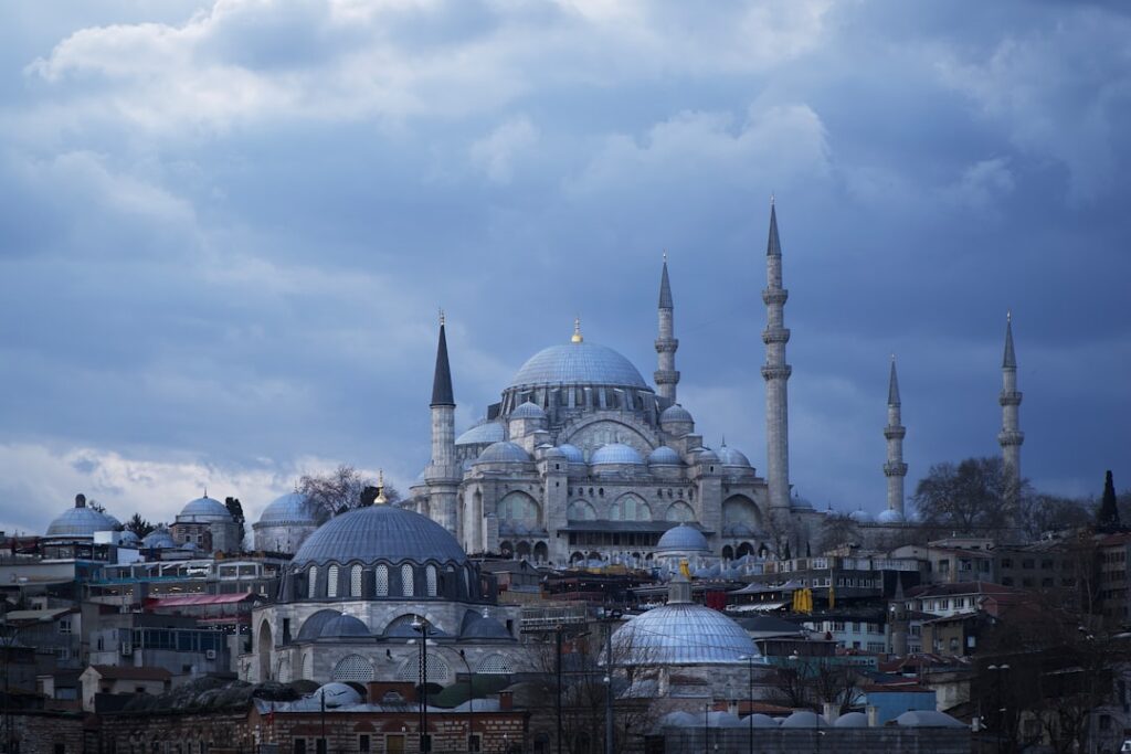 Buying a holiday home in Turkey: a guide for UK & US buyers