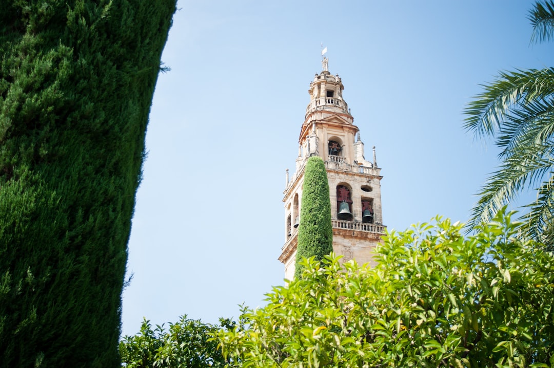 Copropriété en Espagne : comprendre les charges et le fonctionnement des résidences