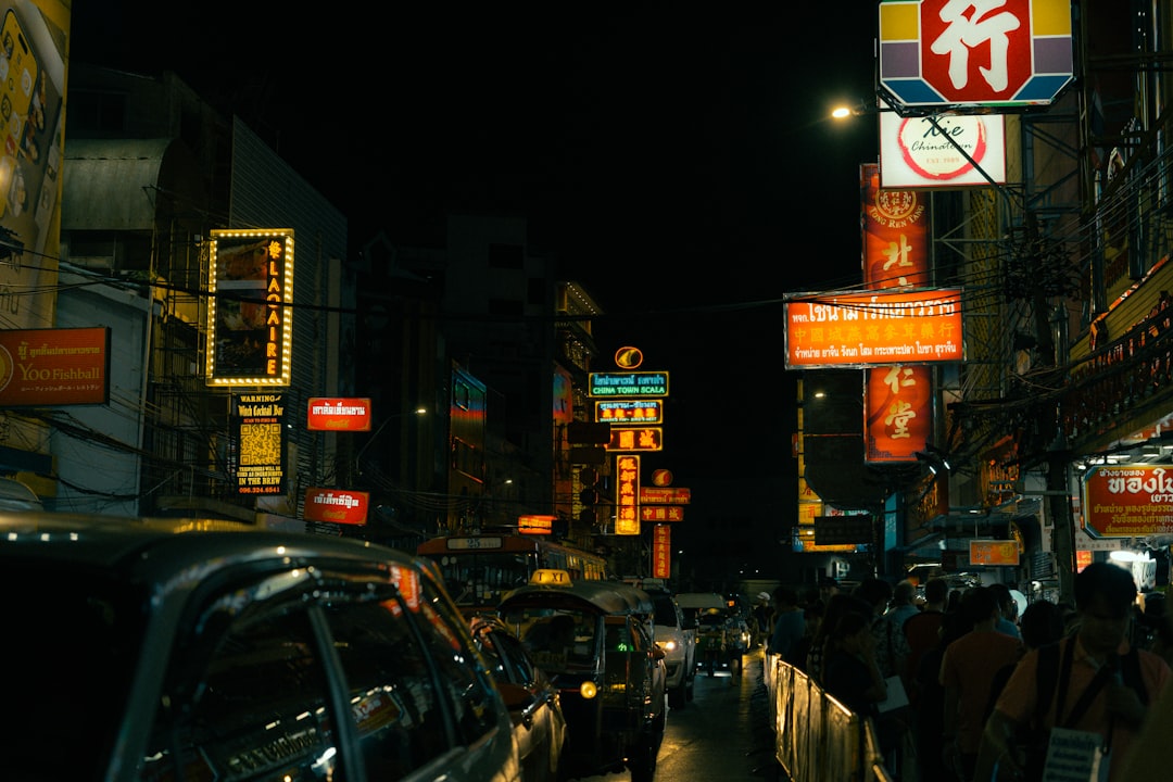 Cost of living in Bangkok vs the US and UK