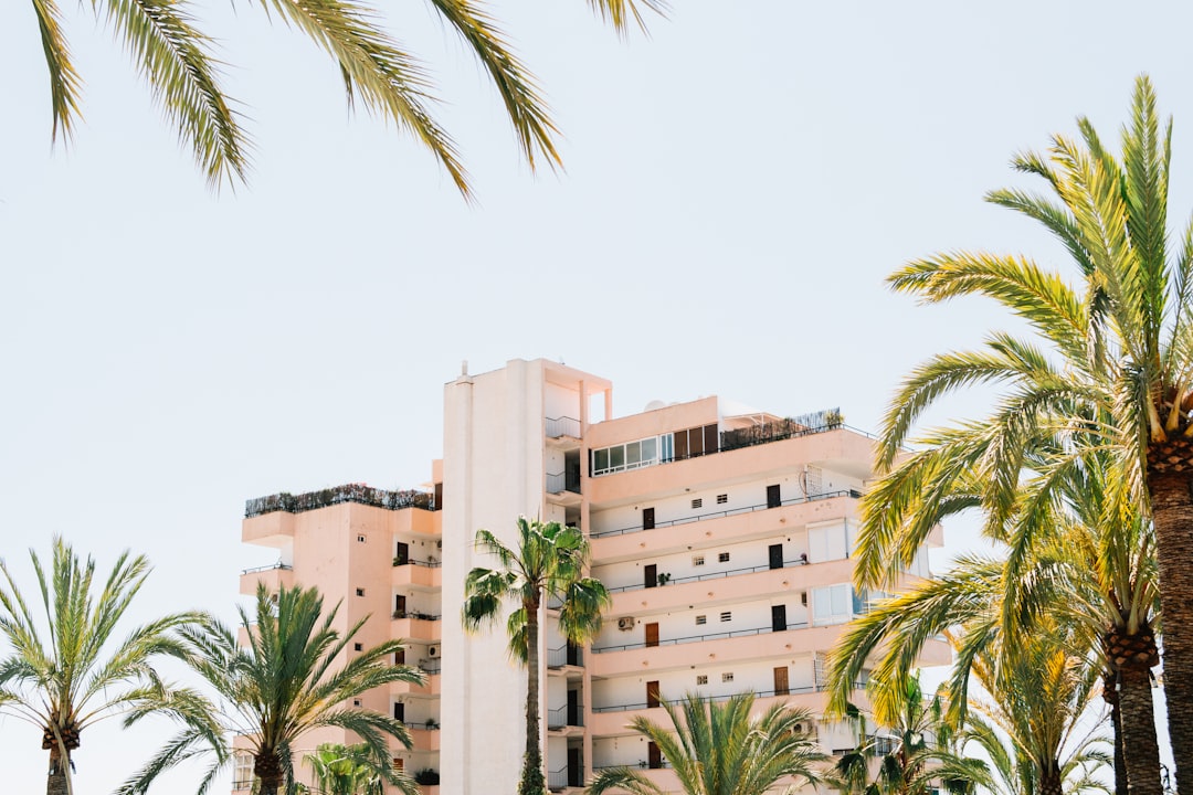 Costa del sol vs costa blanca: comparing Spain’s top expat coasts