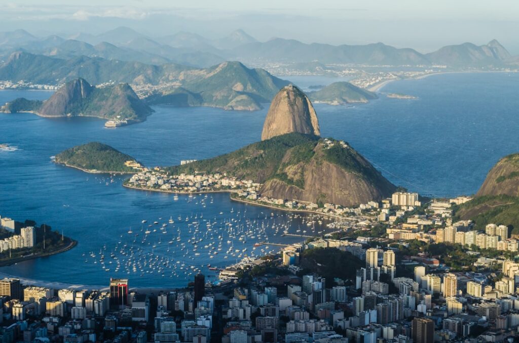Digital nomad in Brazil: which cities are best for remote work?