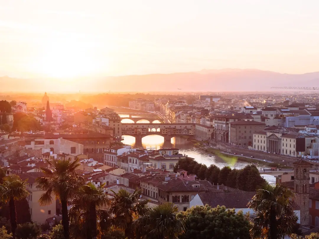 Welche Dokumente benötige ich für einen Immobilienkauf in Italien?