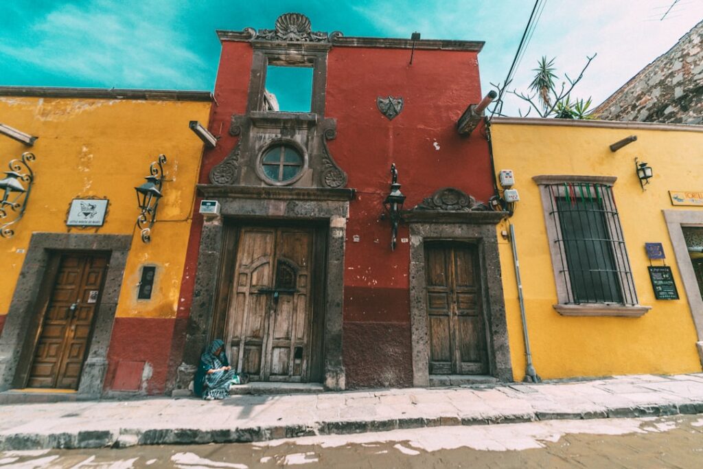 Education in Mexico: options for expat families with children