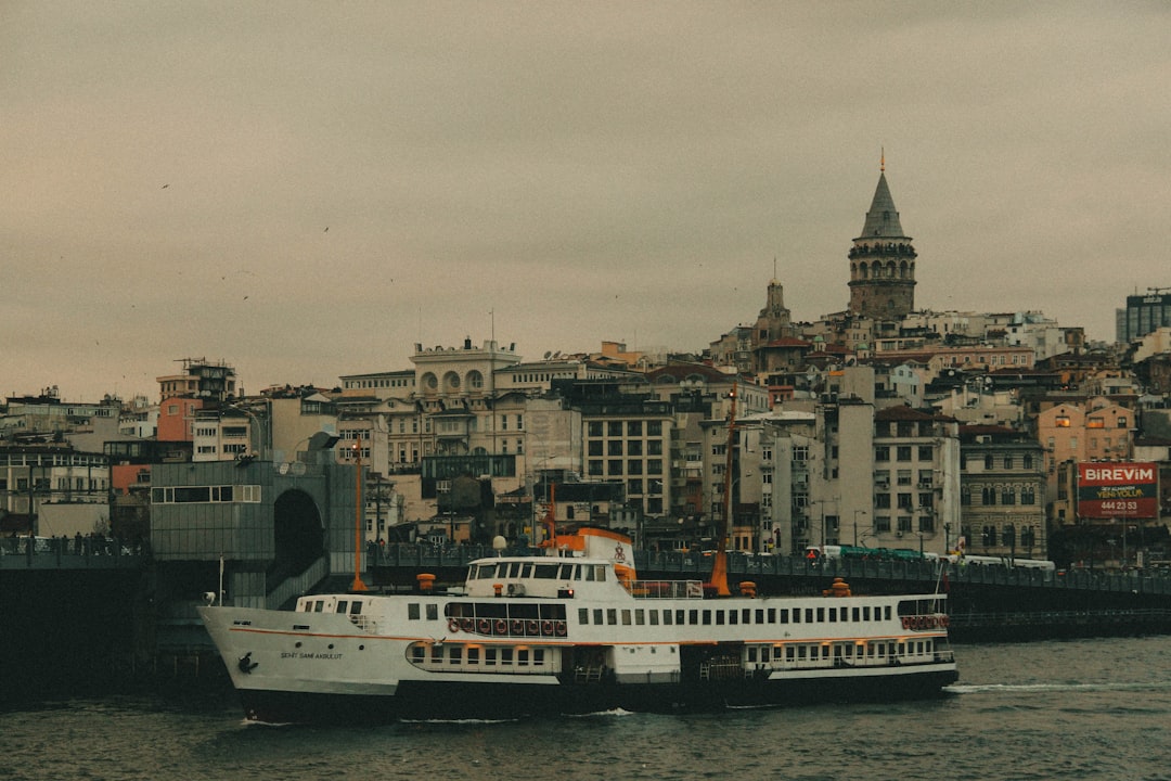 Emigreren naar Turkije: compleet stappenplan voor een permanente verhuizing