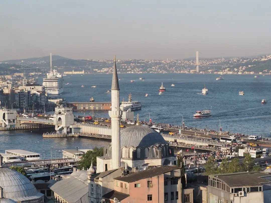 Den richtigen Immobilienmakler finden: Tipps für die Maklersuche in der Türkei