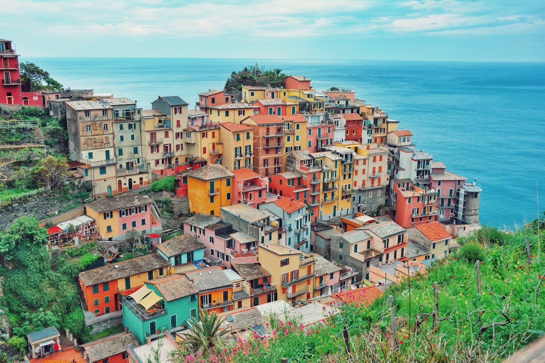 Italy vs Spain: where should i buy a home abroad?