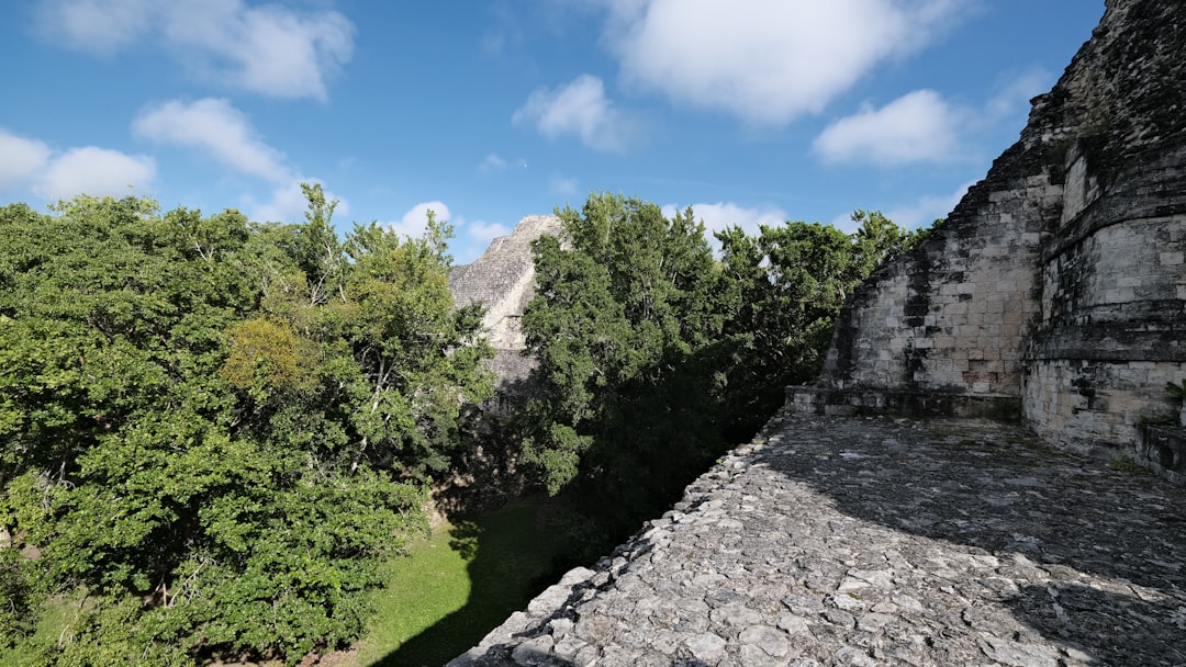 Mexiko-Stadt oder Strand? Wo lohnt sich der Immobilienkauf für Sie mehr?