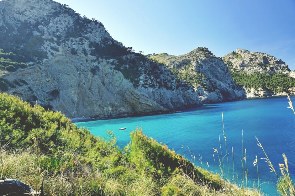Neue Freunde finden: So knüpfen Sie soziale Kontakte in Spanien