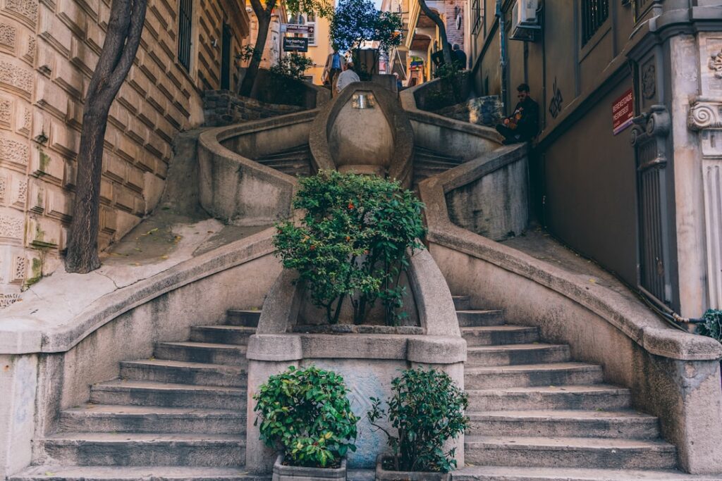Renting vs buying in Turkey: what's best for expats?