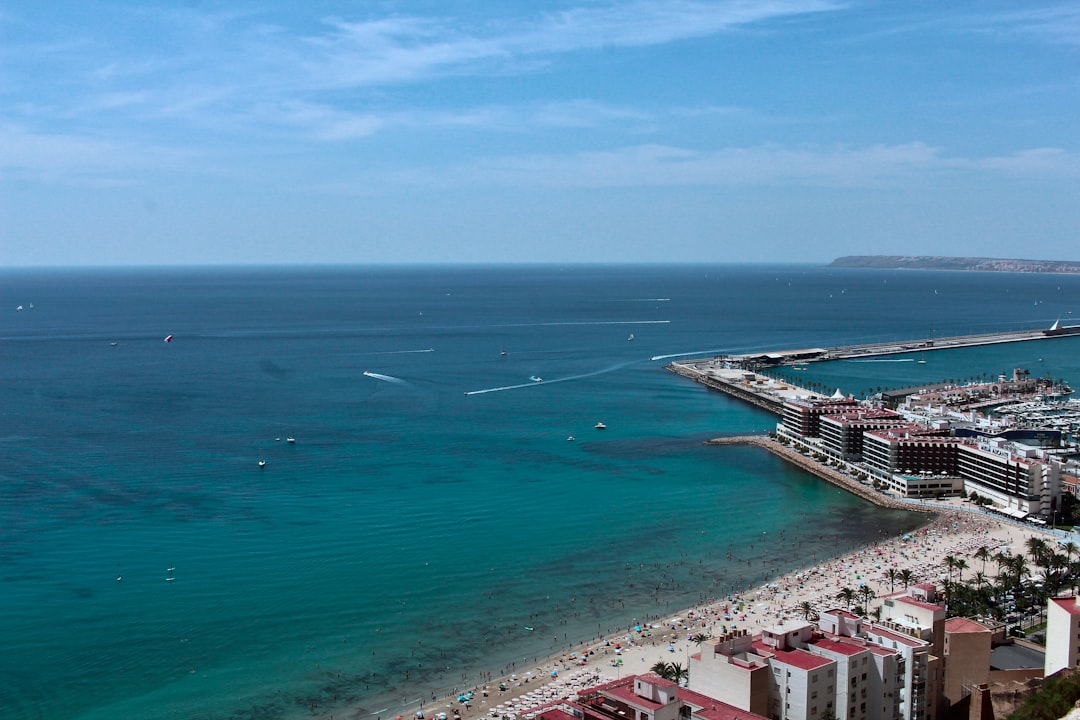 How to retire in Alicante as an American: visas, costs, and lifestyle