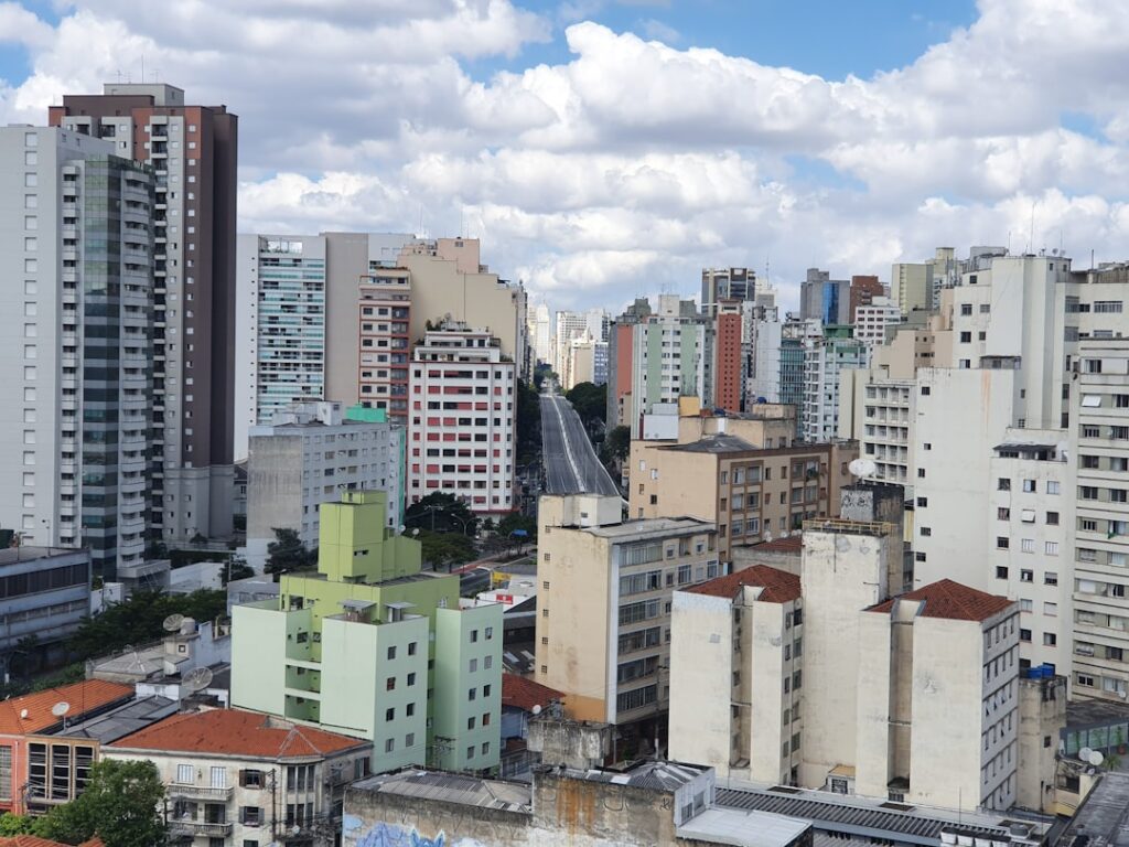 Is São Paulo a safe city for foreign professionals?