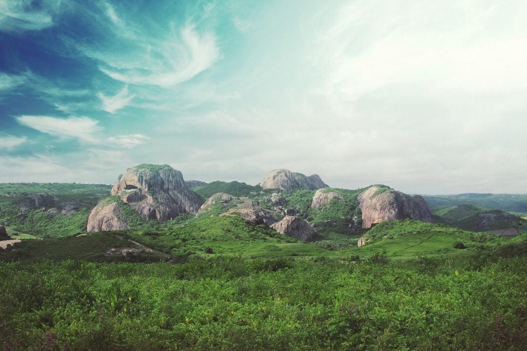 Can I use my UK/US credit cards in Brazil easily, or should I carry cash?