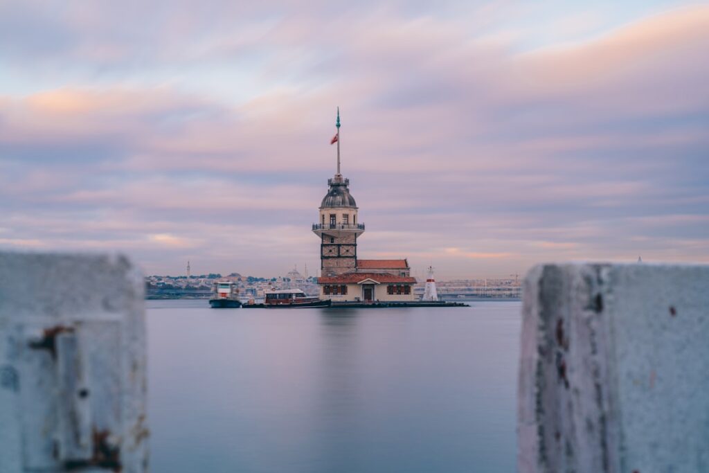 Why more Brits and Americans are moving to Turkey: trends and testimonials