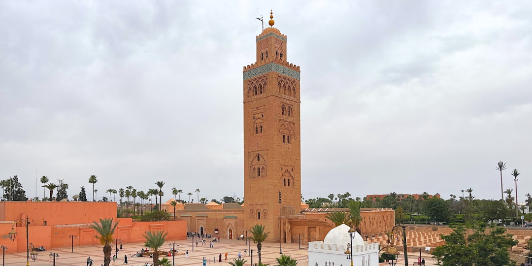 Acquistare casa in Marocco tramite società: vantaggi fiscali e aspetti legali
