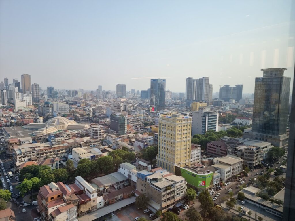 อนาคตตลาดอสังหาฯ ไทยในอีก 10 ปี: สิ่งที่ผู้ซื้อวันนี้ควรคำนึง