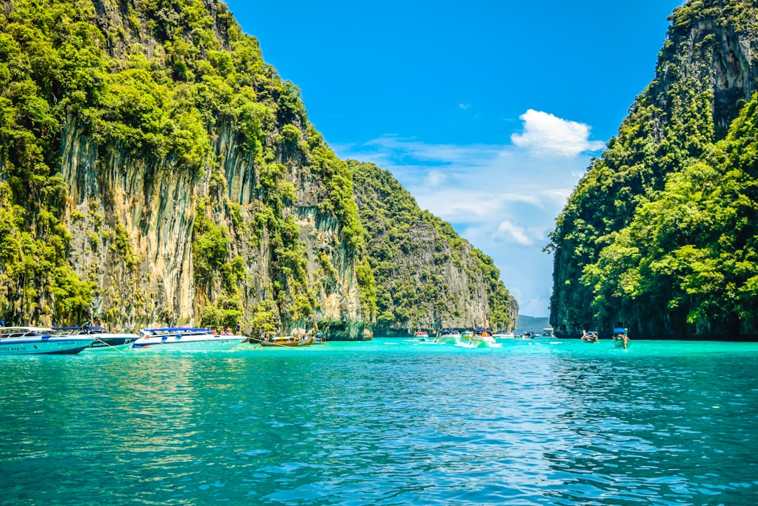 Att äga bostadsrätt i Thailand – regler och rättigheter för utlänningar