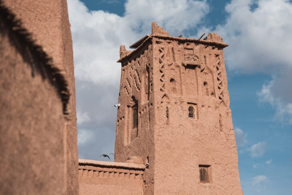 Buscando casa desde España: mejores webs y consejos para encontrar propiedad en Marruecos