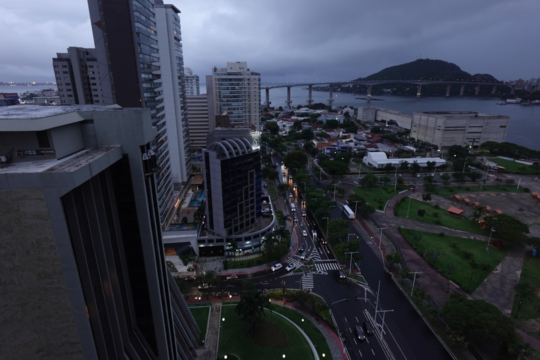 Casa vs apartamento no Brasil: qual é a melhor escolha para você?