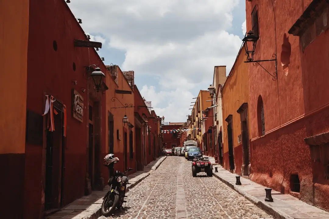 Cómo mover tus pertenencias a México: guía de mudanza internacional