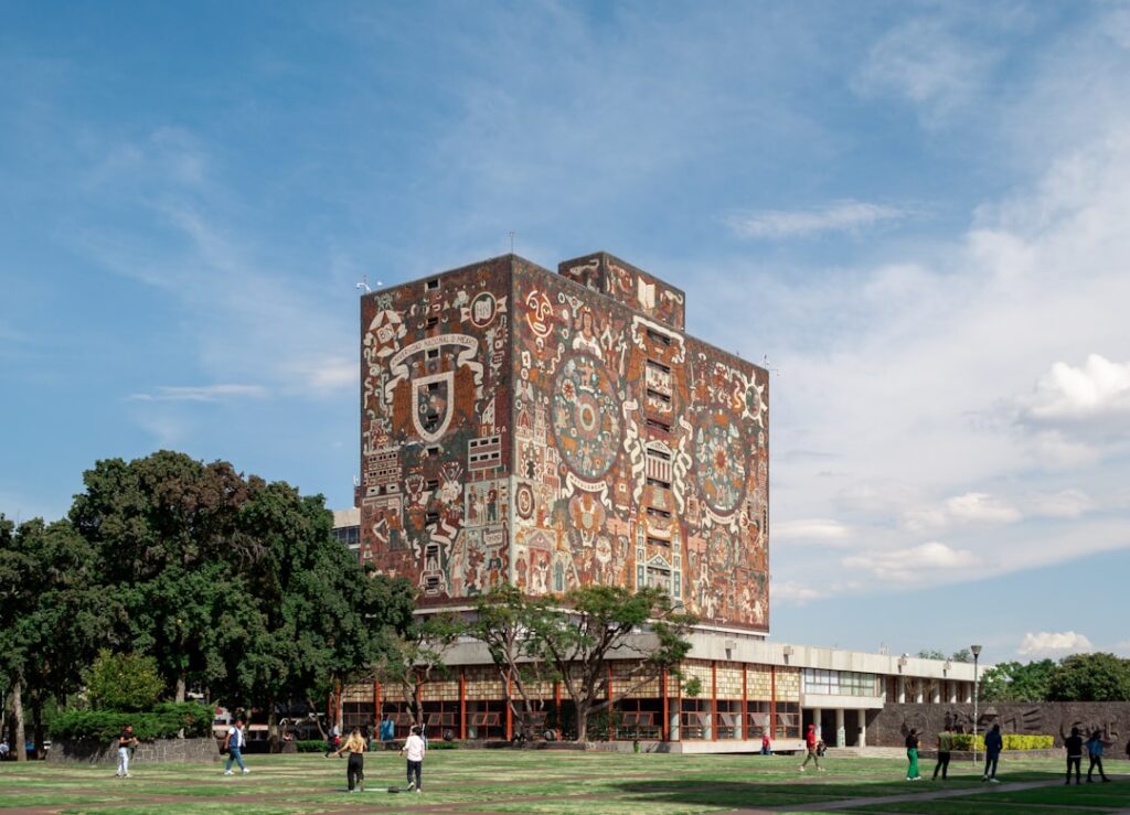Comprando imóvel no México como não residente: diferenças e cuidados