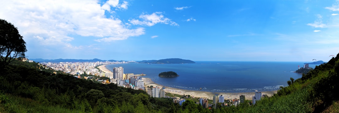 Comprar um imóvel histórico ou antigo no Brasil: desafios de reformas e conservação