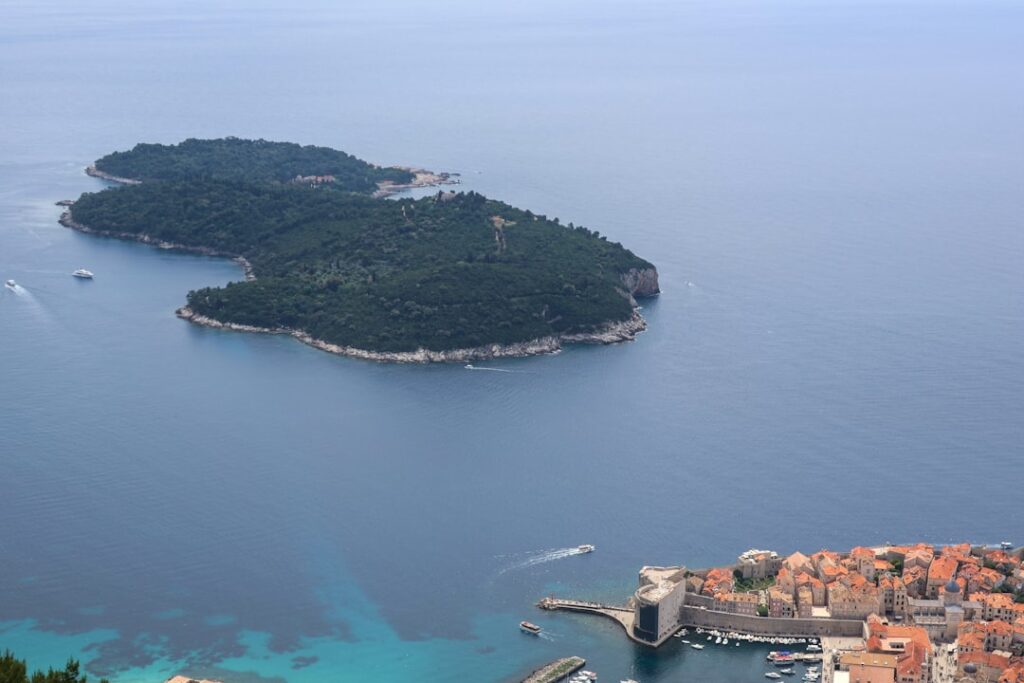 Déménager en Croatie : organiser le transport de vos biens et votre installation