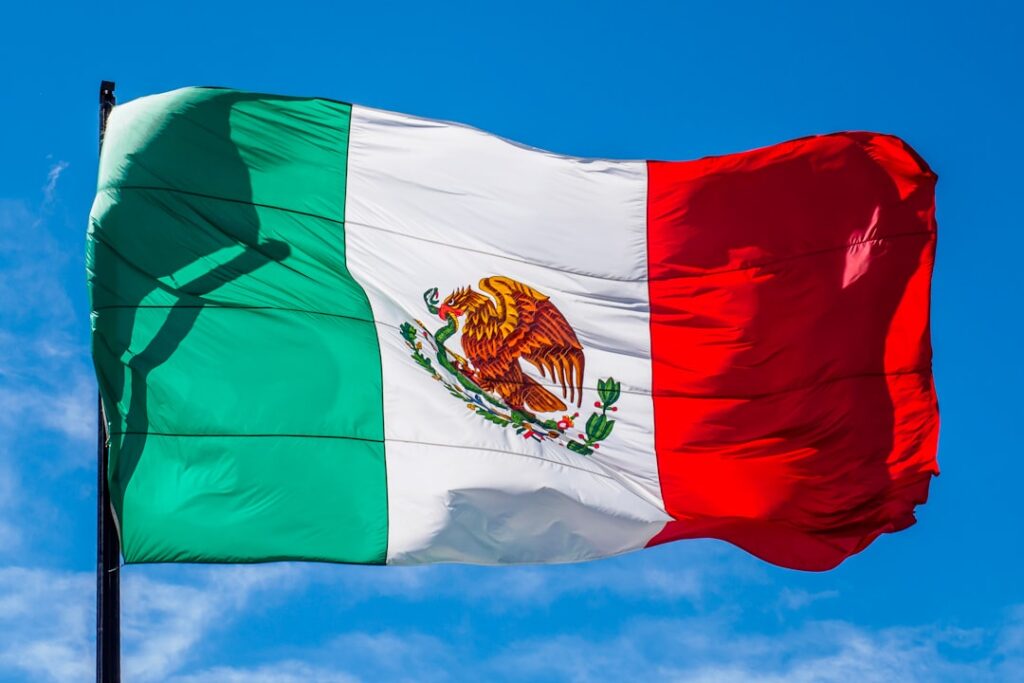 Glossário do mercado imobiliário do México: termos e siglas que todo comprador deve conhecer