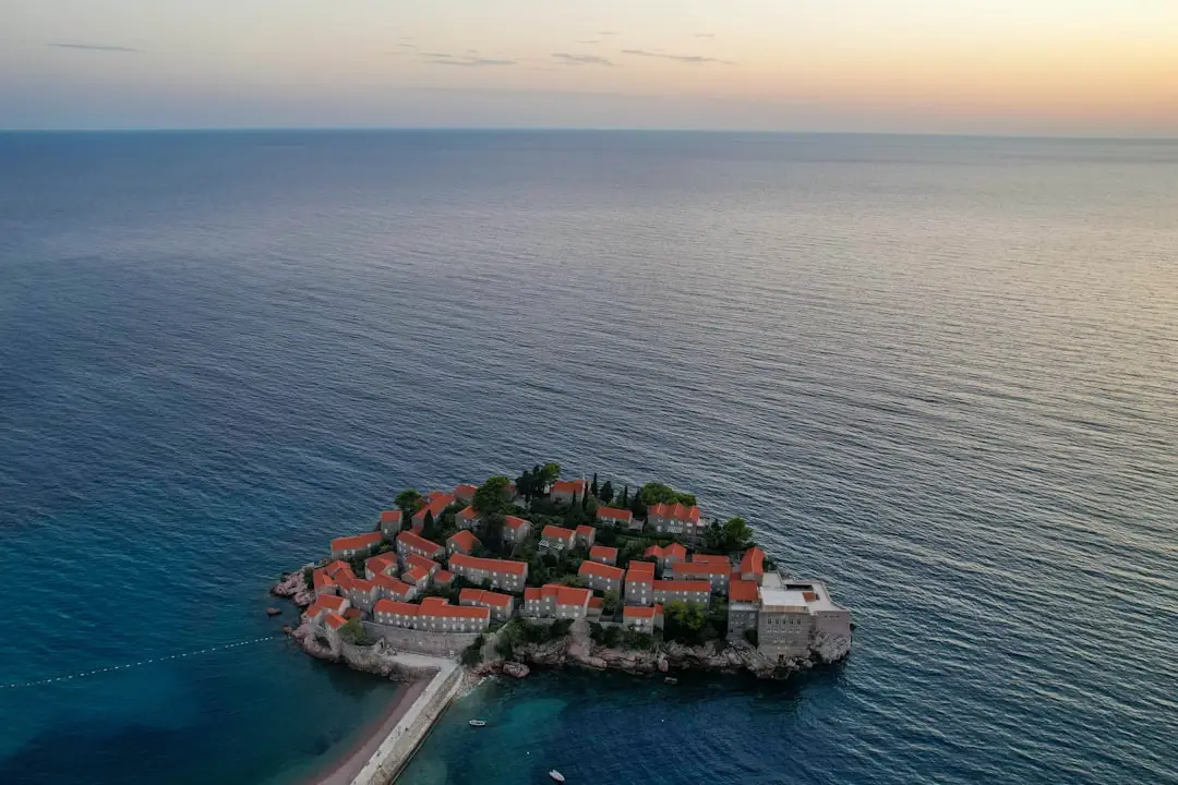 Hoe vind ik een huis in Kroatië? Tips voor online zoeken en makelaars
