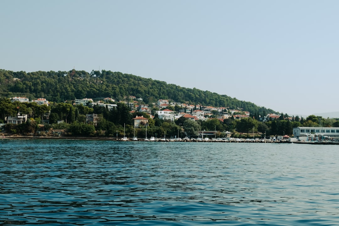 Uw inboedel verhuizen naar Kroatië: tips voor transport en kosten