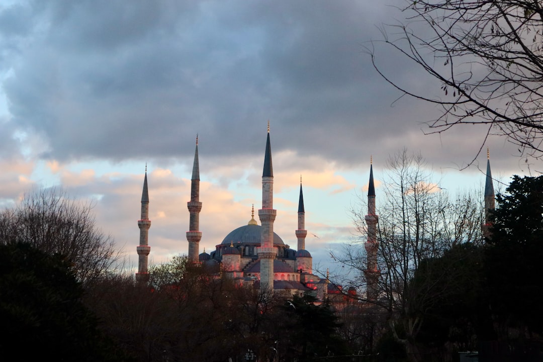 Как открыть банковский счёт и получить ИНН для покупки недвижимости в Турции?