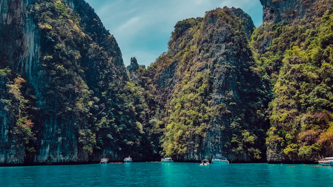 การซื้ออสังหาฯ ในประเทศไทยผ่านการสมรสกับชาวไทย: สิ่งที่ควรรู้