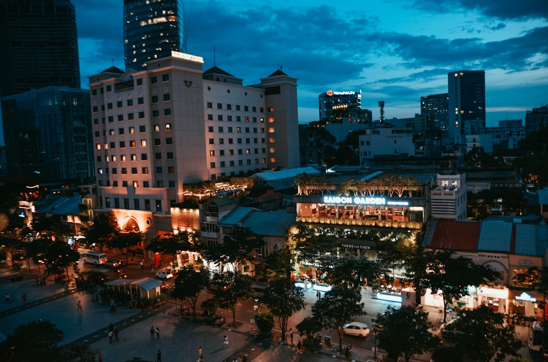 การเสียภาษีรายได้จากค่าเช่าอสังหาฯ ในประเทศไทย: สิ่งที่เจ้าของบ้านควรรู้
