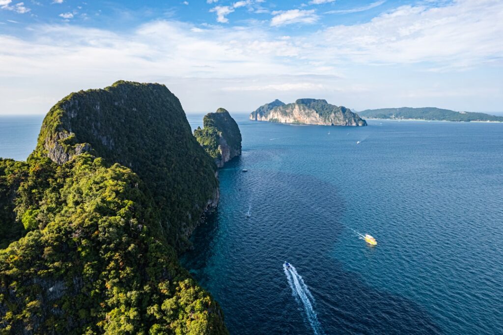 Kjøpe bolig ved stranden i Thailand: muligheter og hensyn