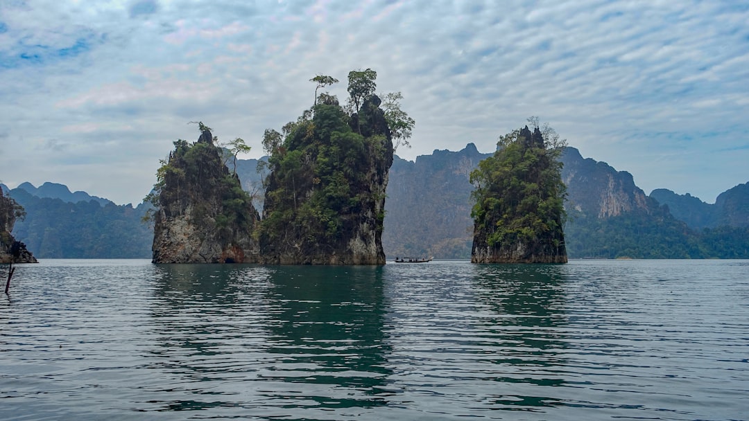 Köpa fastighet i Thailand i din thailändska partners namn – vad bör du tänka på?