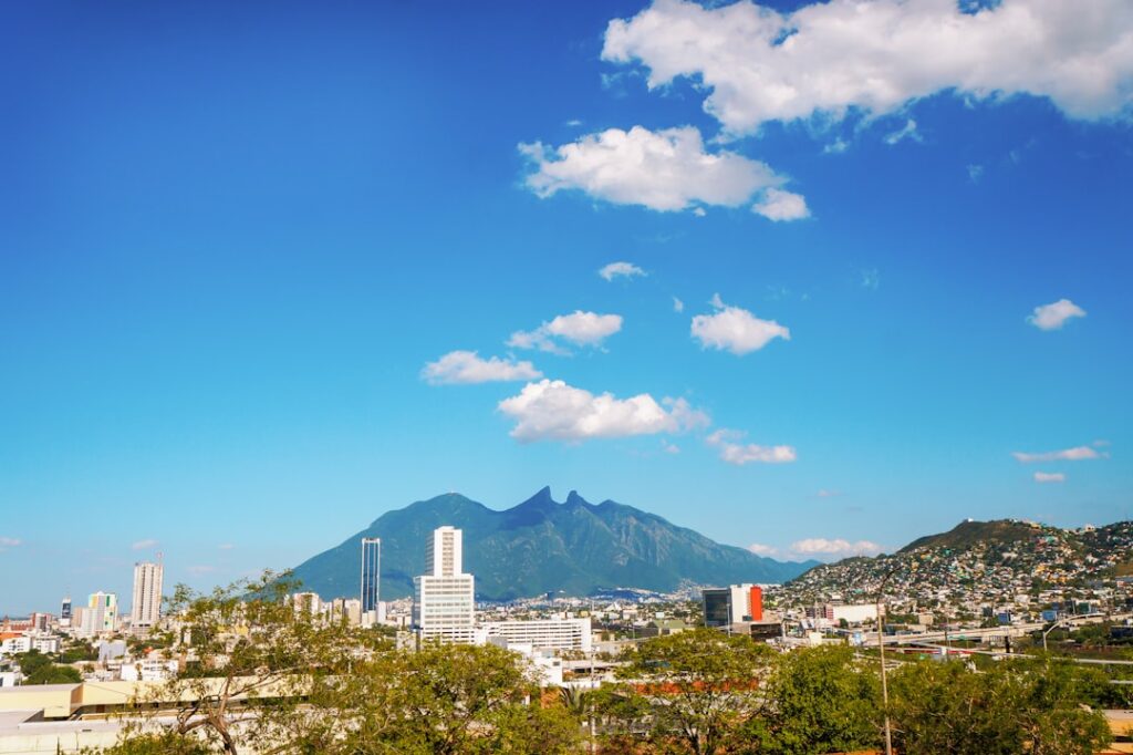 Notario y escritura: el rol del notario en la compraventa inmobiliaria en México