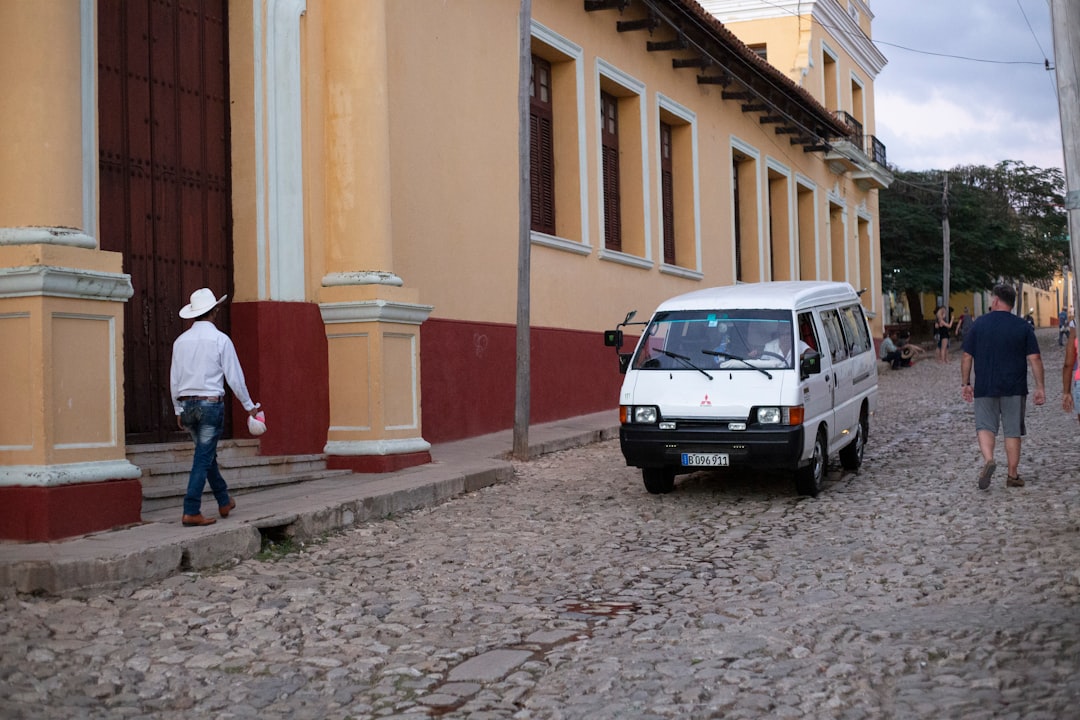 Покупка у застройщика в Мексике: как проверить надёжность девелопера