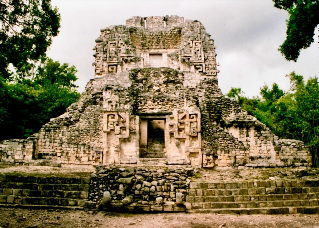 Правовые аспекты покупки недвижимости в Мексике для иностранцев