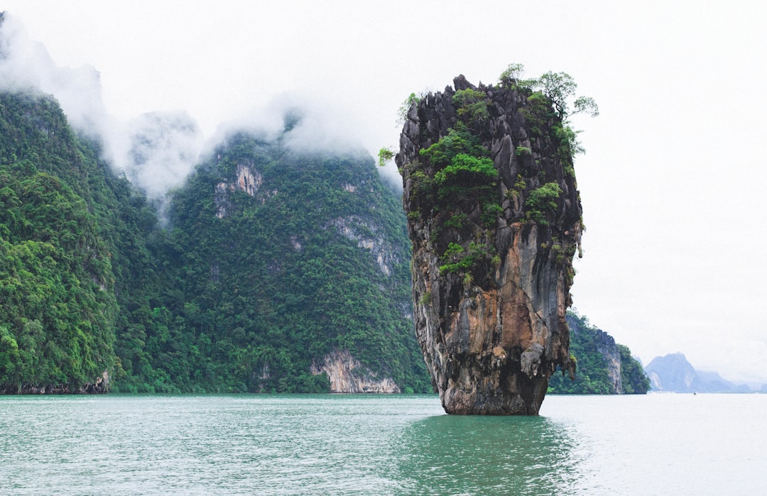 การรีโนเวทบ้านเก่าในประเทศไทย: คุ้มค่าหรือไม่?