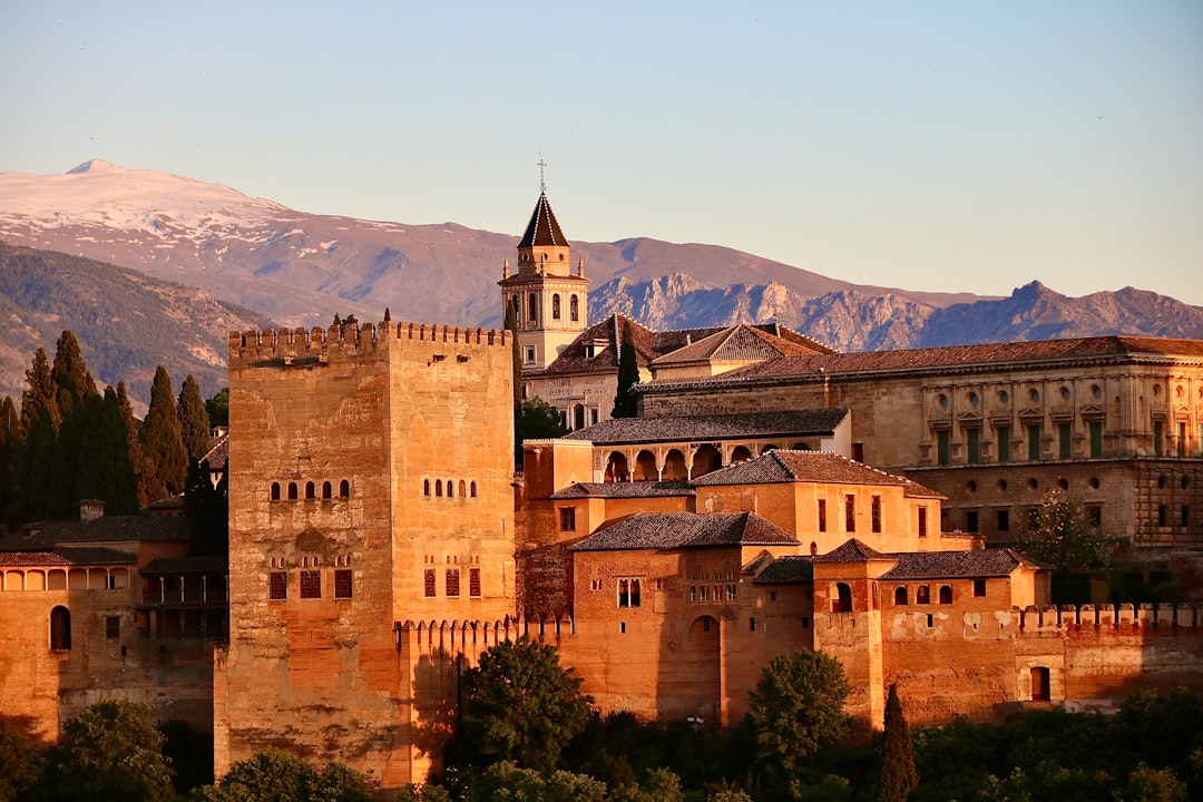 Ristrutturare una casa in Marocco: iter burocratico, costi e consigli per acquirenti stranieri