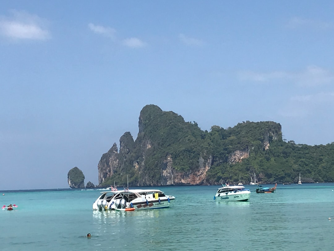 Taal en hulp in Thailand: wonen zonder Thais te spreken en Nederlandstalige ondersteuning vinden