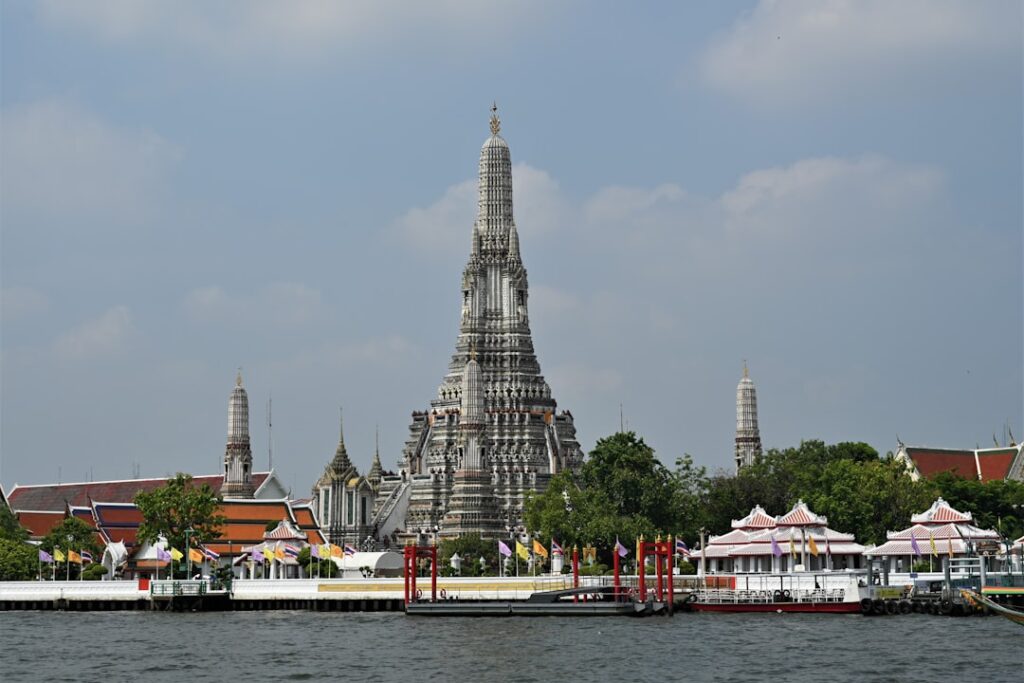 Miksi Thaimaa on suosittu suomalaisten kakkoskotimaa