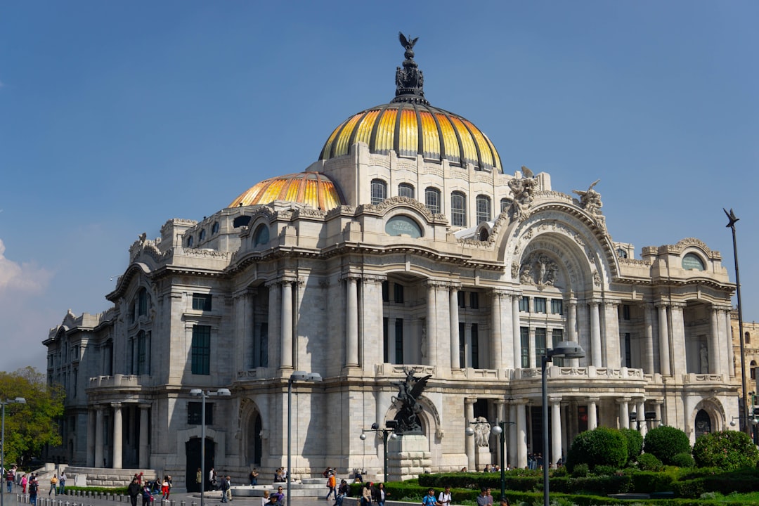 Transporte en México: ¿necesitas coche? Consejos para moverte si compras vivienda