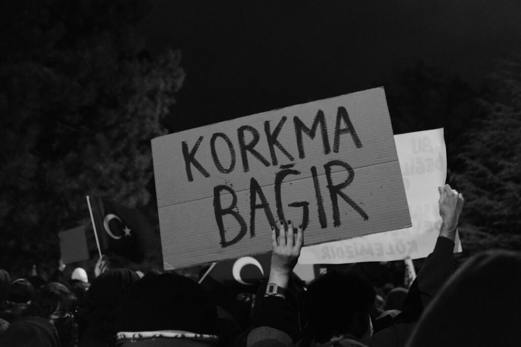 Türkiye’de arsa alıp ev inşa etmek: Kendi evinizi yapmanın süreci